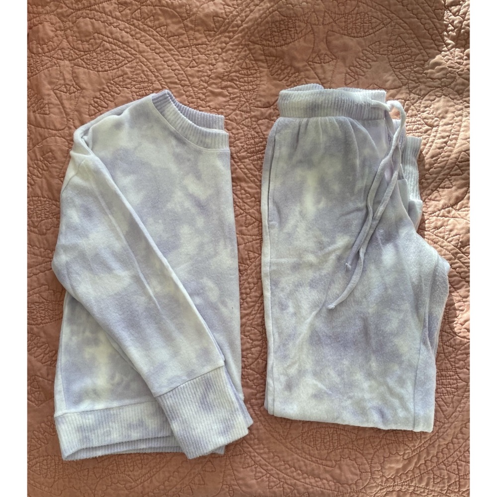Hippie Rose • Size M • Purple Tie-dye Matching Set • NWOT • fits more like a S